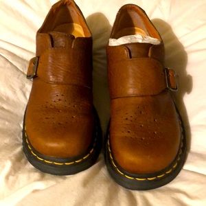 Dr.  Martens air cushion sole shoes W9, M7